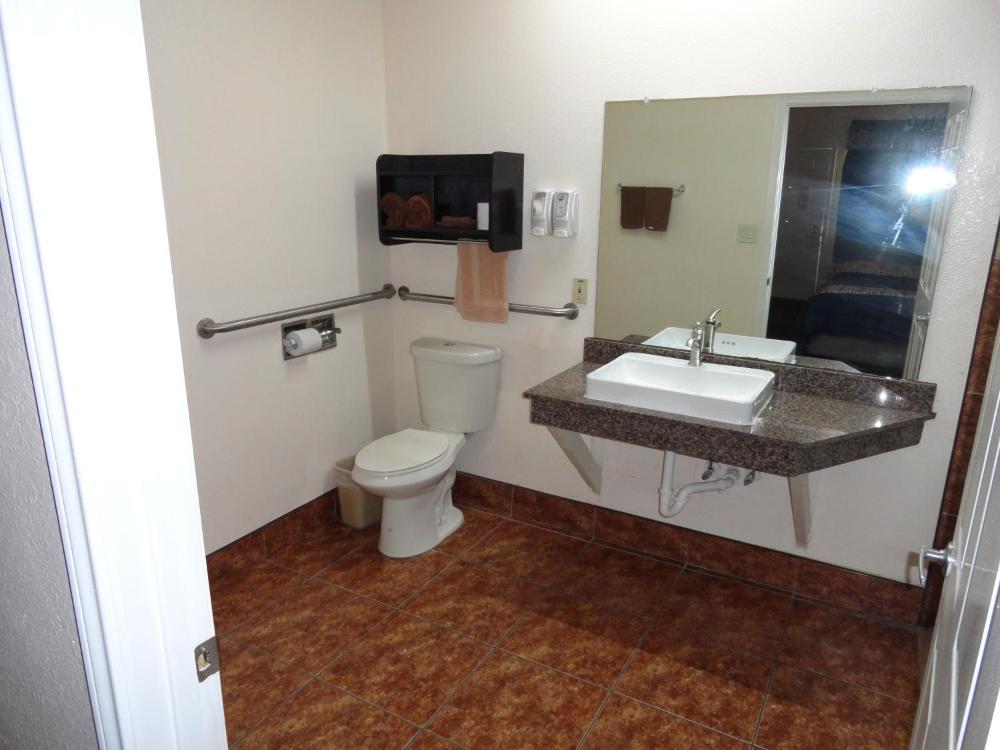 Americas Best Value Inn - Brownsville